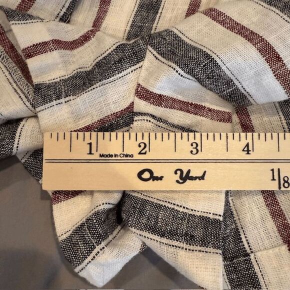 NWT Love Tree Linen Blend Short Romper Wrap Front Side Tie Hidden Zip Medium - Picture 11 of 12